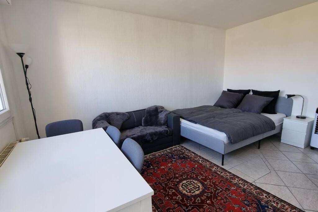 Apartment Traumhaftes In Lage! *